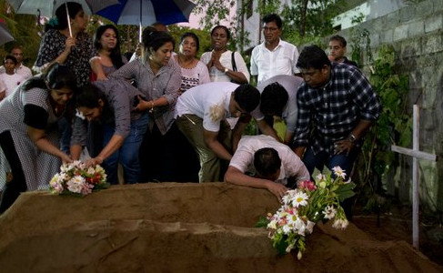 Sri Lanka graves